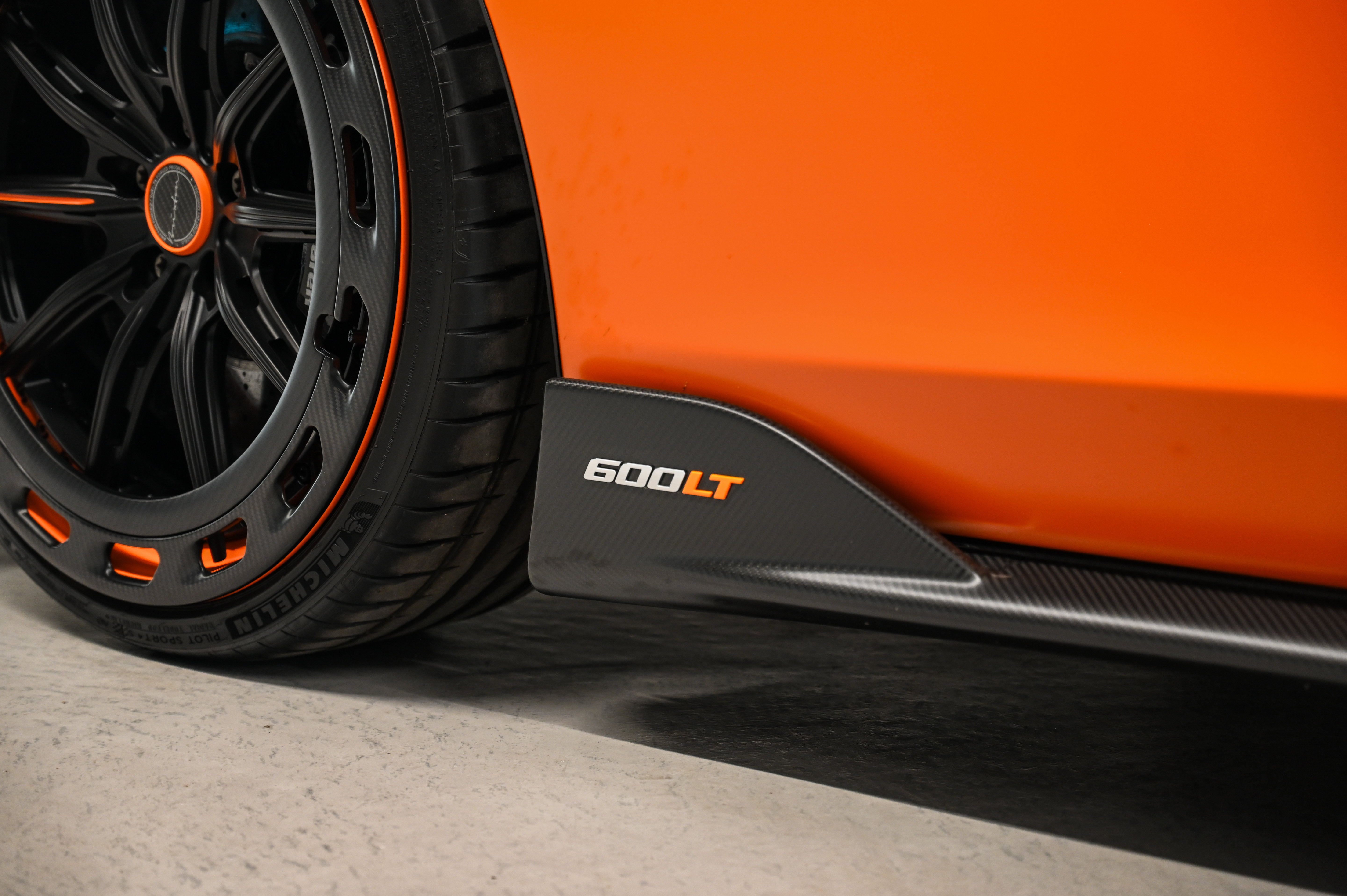 Used 2019 McLaren 600LT RWD image 20