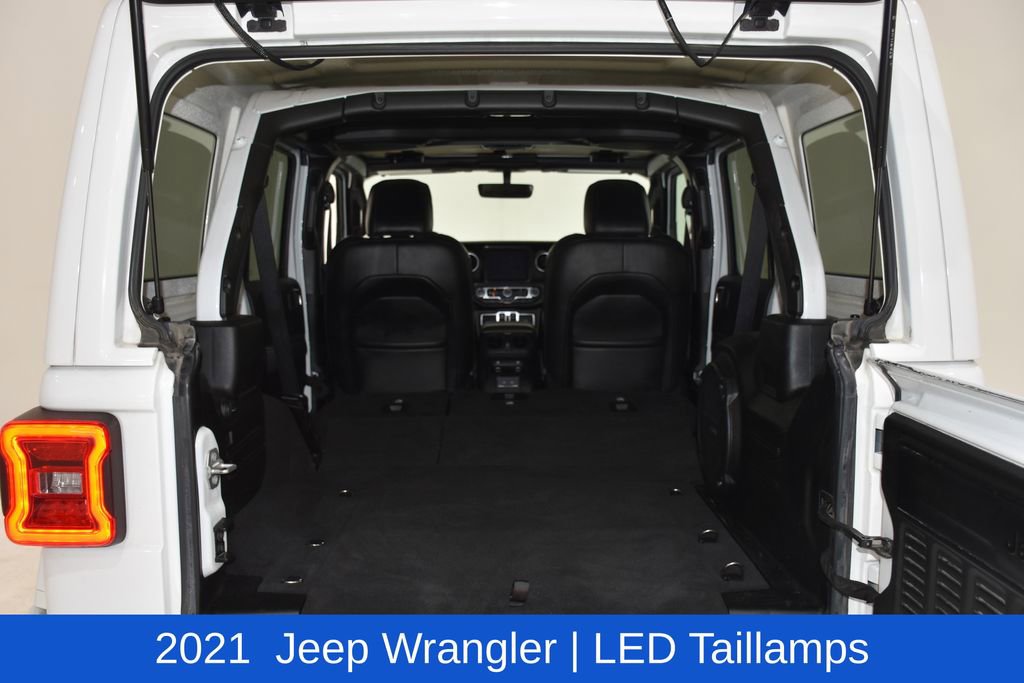 Used 2021 Jeep Wrangler Unlimited Sahara image 32