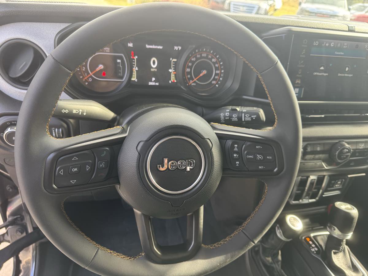 Used 2024 Jeep Wrangler Sport S AWD/4WD image 17