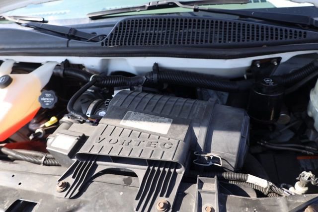 Used 2014 Chevrolet Express 2500 w/ Cold Climate Package image 28