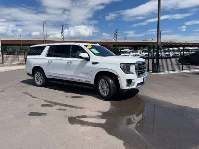 Used 2023 GMC Yukon XL SLT image 47