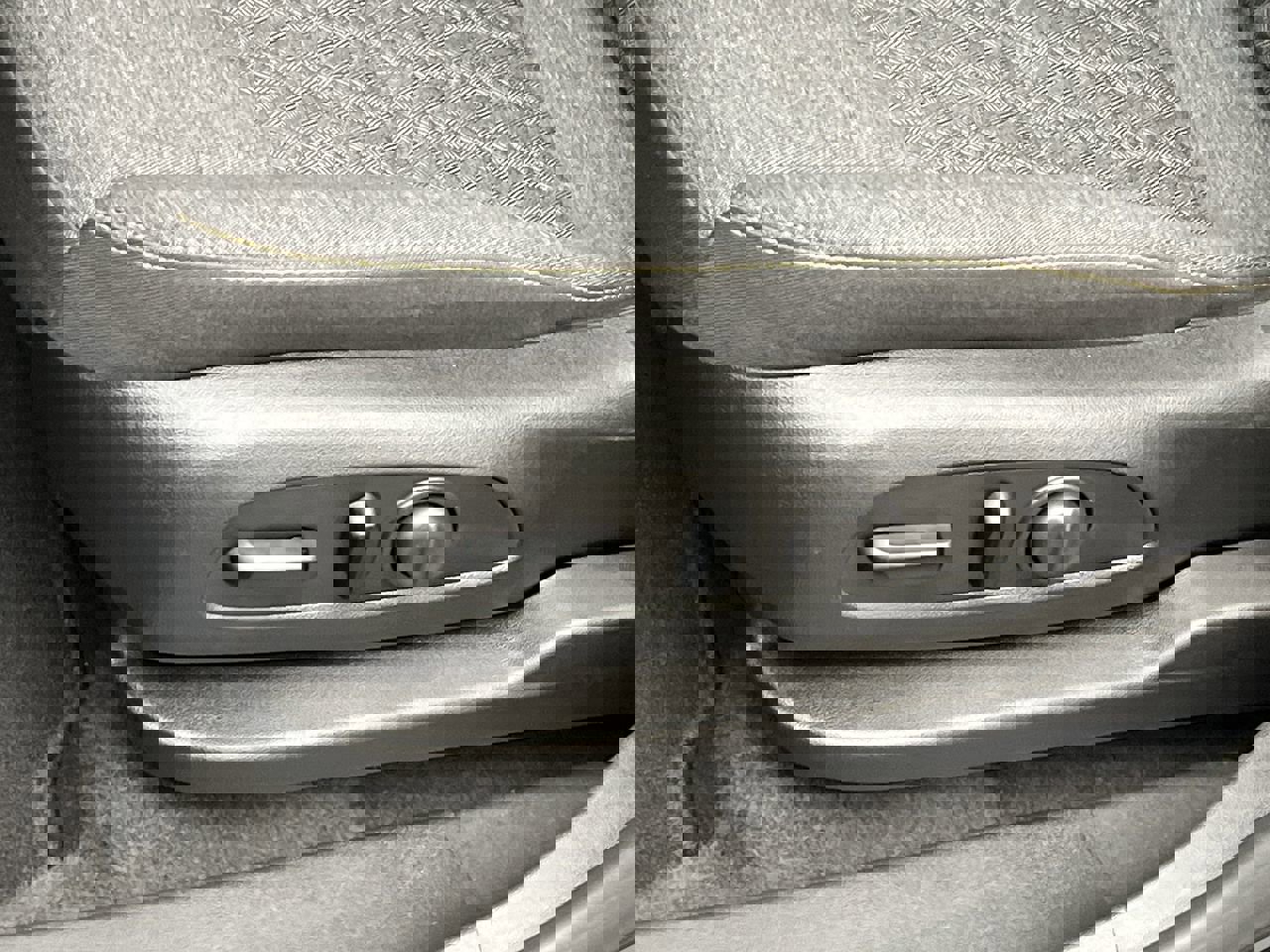 Certified 2023 Chevrolet Equinox LT image 9