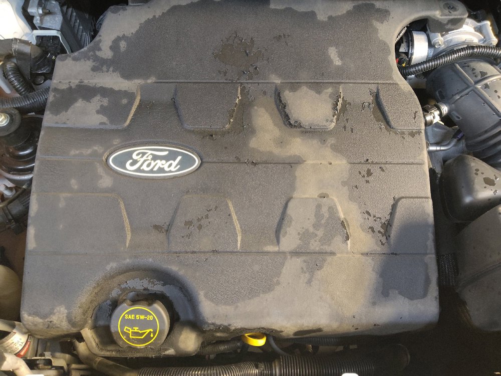 Used 2015 Ford Edge Titanium w/ Technology Package FWD image 30