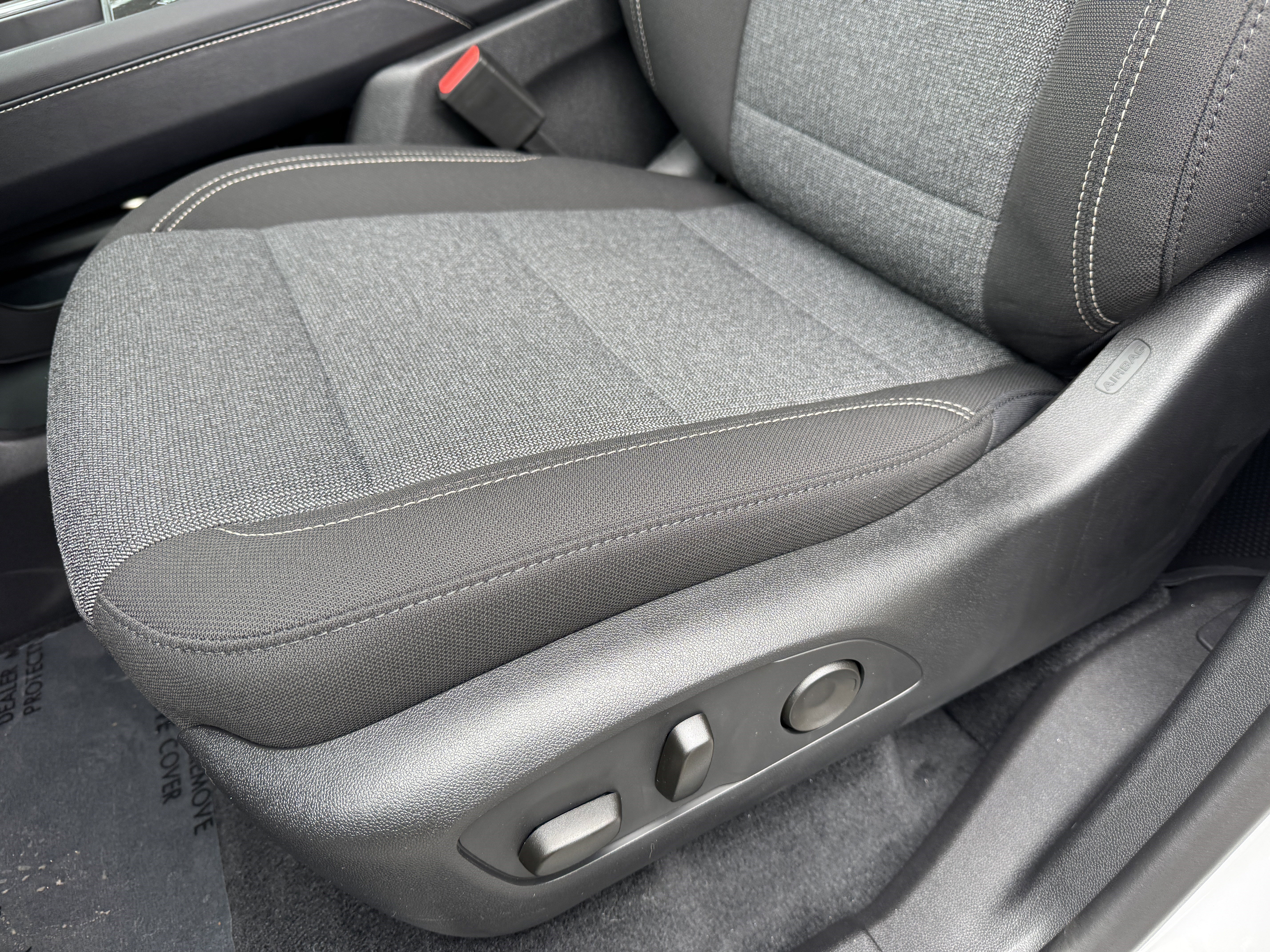 New 2026 GMC Acadia Elevation image 14