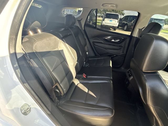 Used 2022 GMC Terrain AT4 w/ Infotainment Package II AWD/4WD image 28