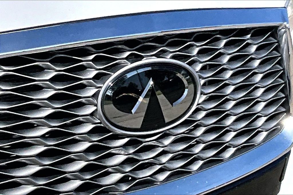 Certified 2024 INFINITI QX55 Luxe w/ Cargo Package AWD/4WD image 11