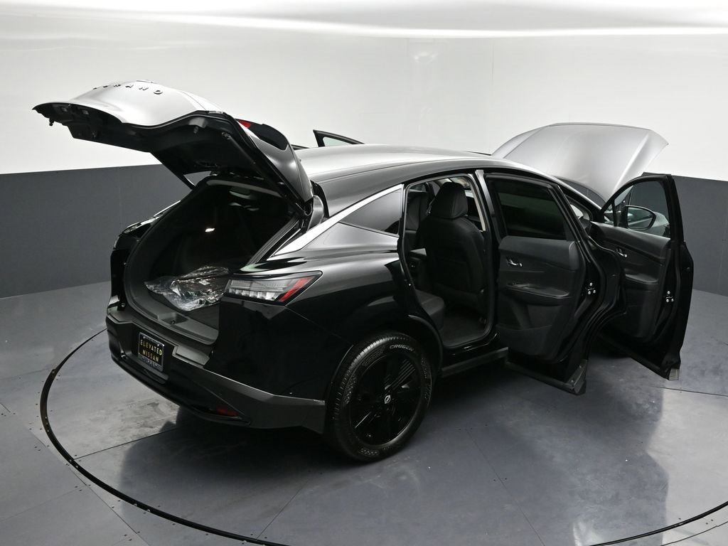 Used 2025 Nissan Murano SV image 33