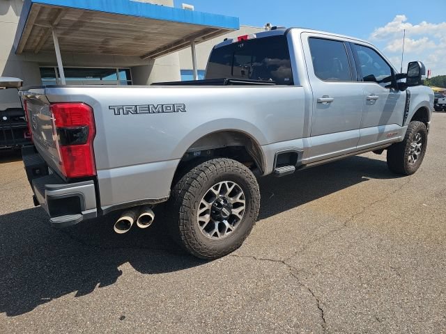 Used 2024 Ford F250 Lariat w/ Lariat Ultimate Package AWD/4WD image 8