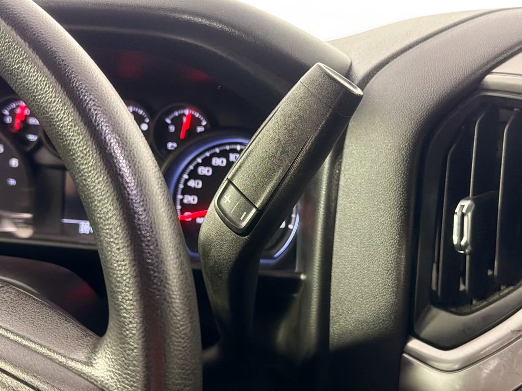 Used 2019 Chevrolet Silverado 1500 Custom Trail Boss w/ Custom Convenience Package AWD/4WD image 16