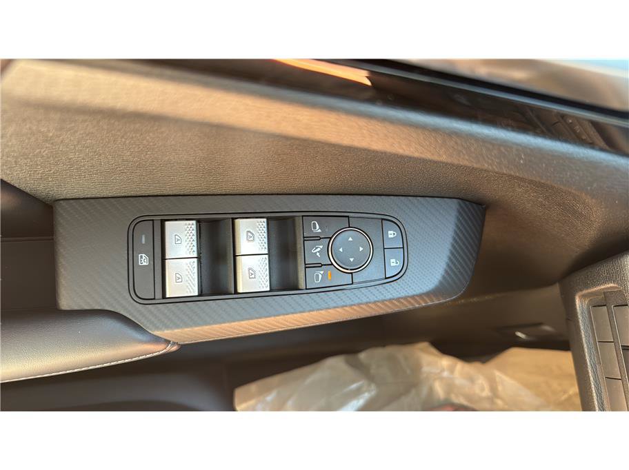 New 2026 Mitsubishi Outlander SE AWD/4WD image 32