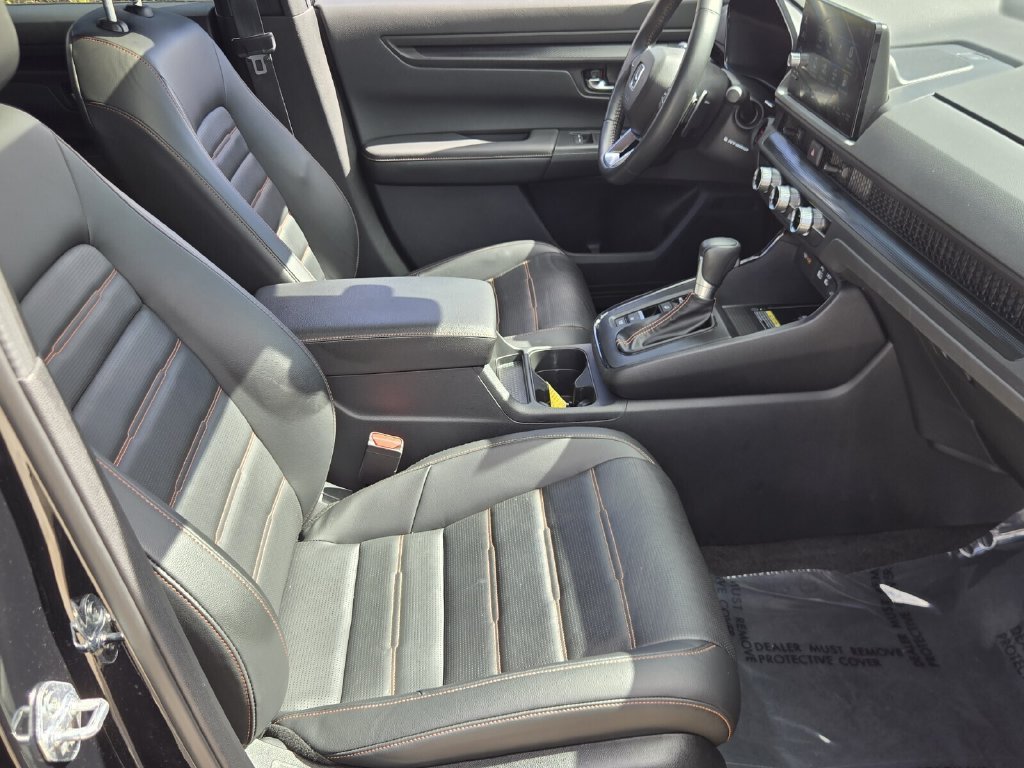 Certified 2025 Honda CR-V Sport-L image 17