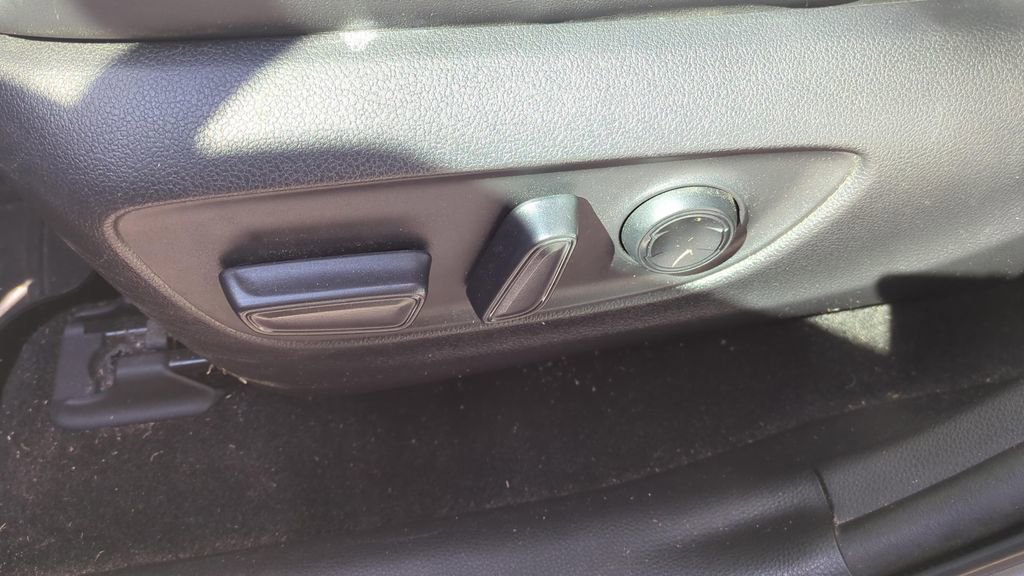 Used 2019 Toyota RAV4 XLE Premium w/ Cold Weather Package image 26