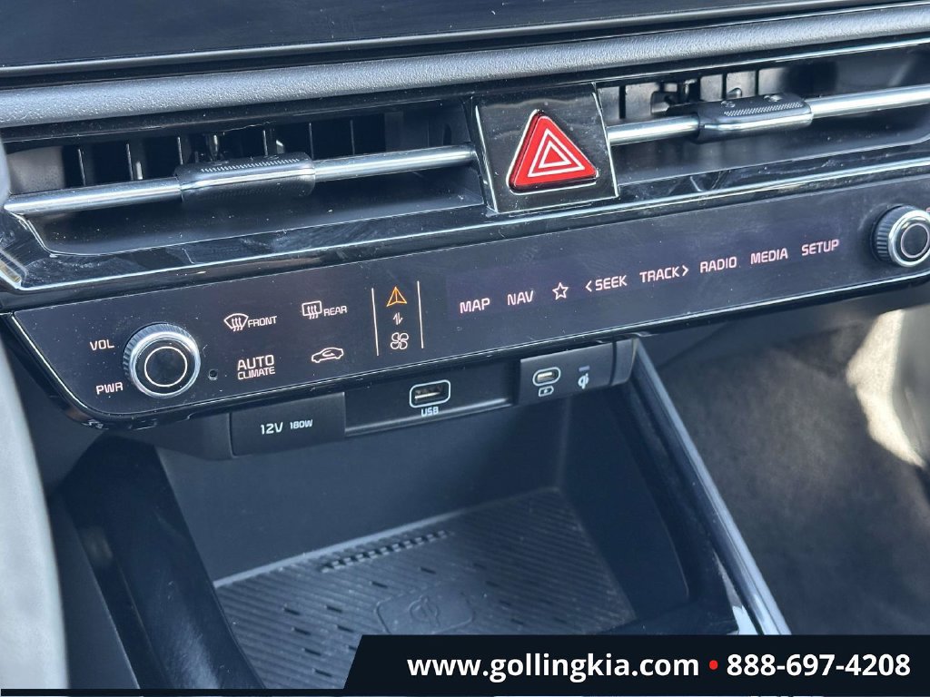 Certified 2025 Kia Niro EX FWD image 25