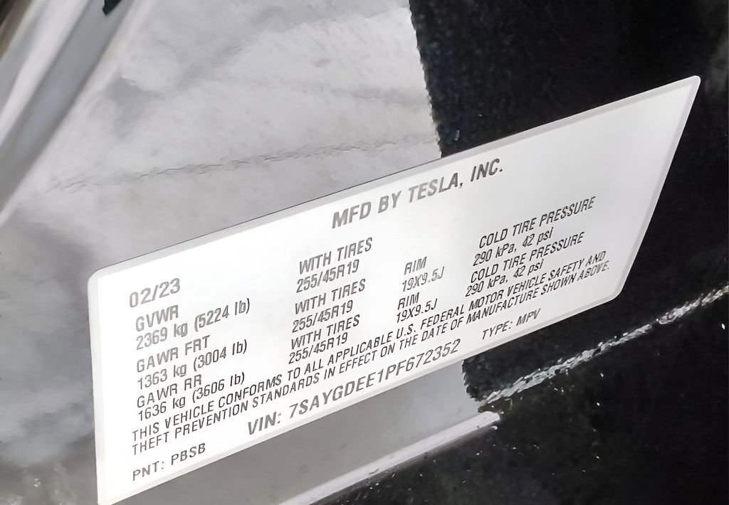Used 2023 Tesla Model Y Long Range AWD/4WD image 16