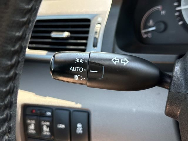 Used 2015 Honda Odyssey EX-L image 27