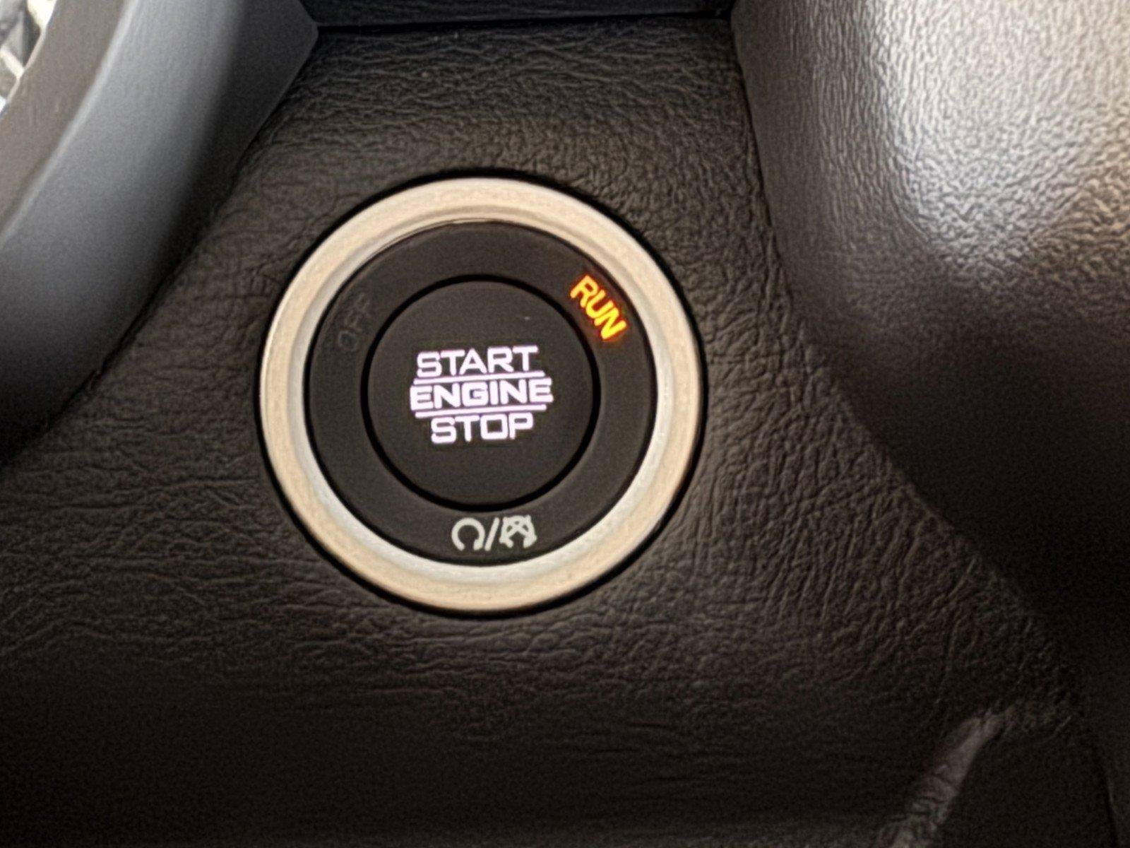 New 2027 RAM 3500 Big Horn AWD/4WD image 19