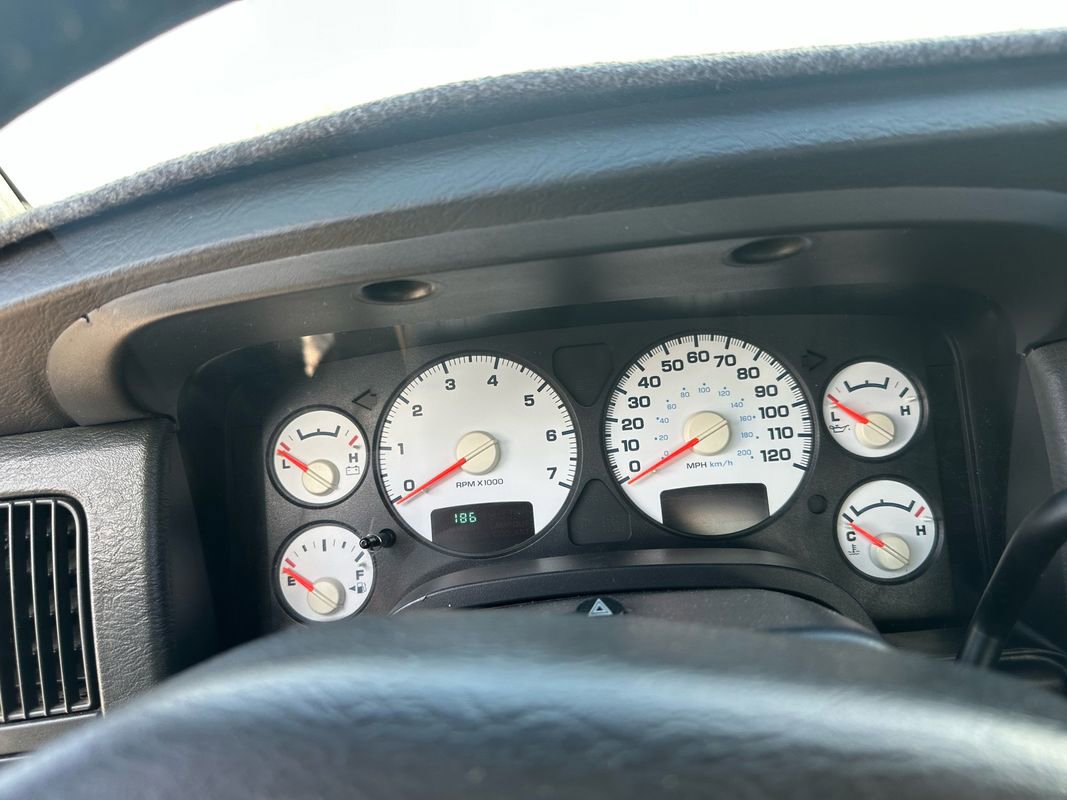 Used 2002 Dodge Ram 1500 Truck ST AWD/4WD image 38