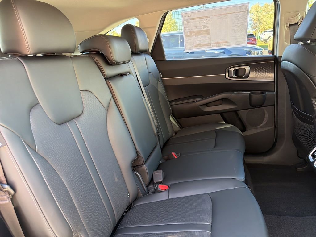 New 2026 Kia Sorento S AWD/4WD image 13