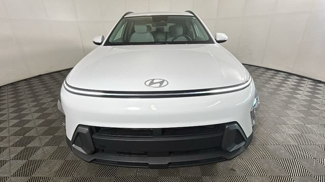 Certified 2024 Hyundai Kona SEL FWD image 7