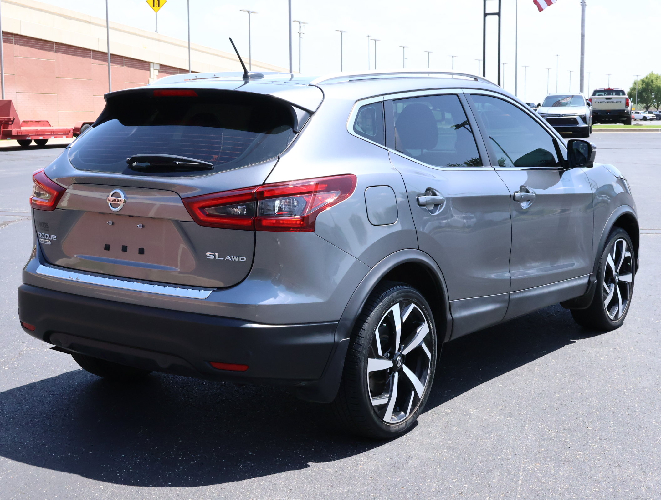 Used 2022 Nissan Rogue Sport SL w/ Premium Package AWD/4WD image 33