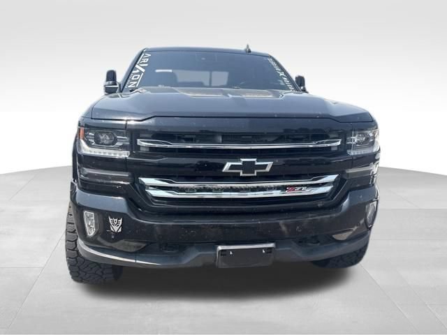 Used 2017 Chevrolet Silverado 1500 LTZ Z71 w/ LTZ Plus Package AWD/4WD image 4