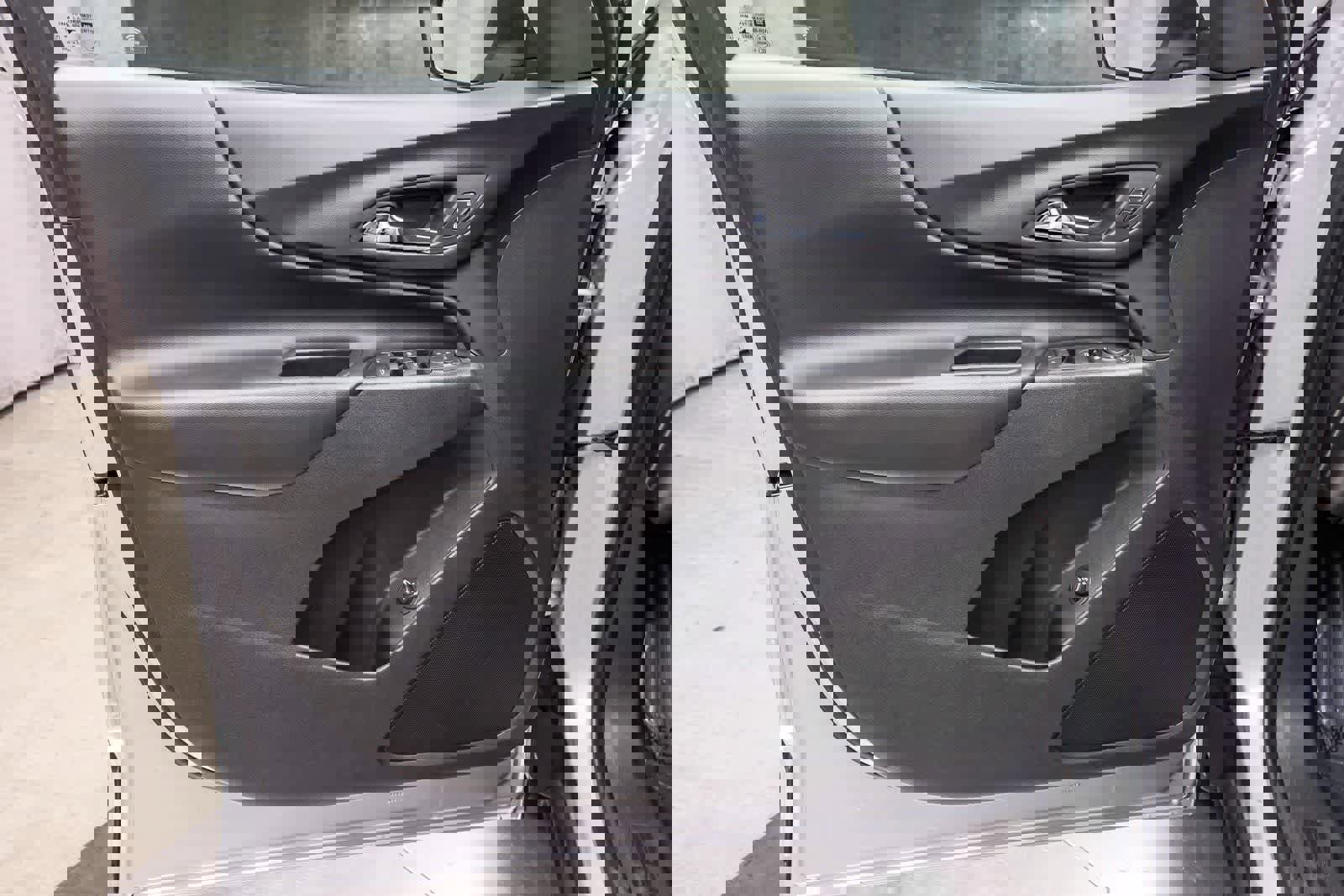 Used 2019 Chevrolet Equinox LT image 20