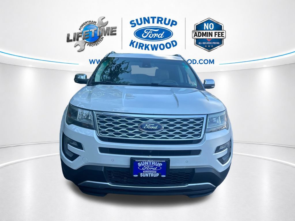 Used 2016 Ford Explorer Platinum AWD/4WD image 10