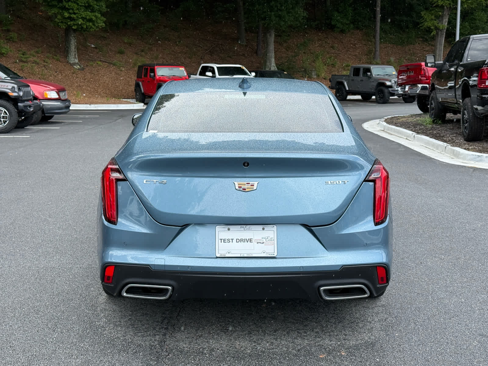 Used 2023 Cadillac CT4 Luxury RWD image 4