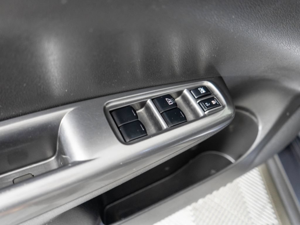 Used 2013 Subaru Impreza WRX Premium AWD/4WD image 24