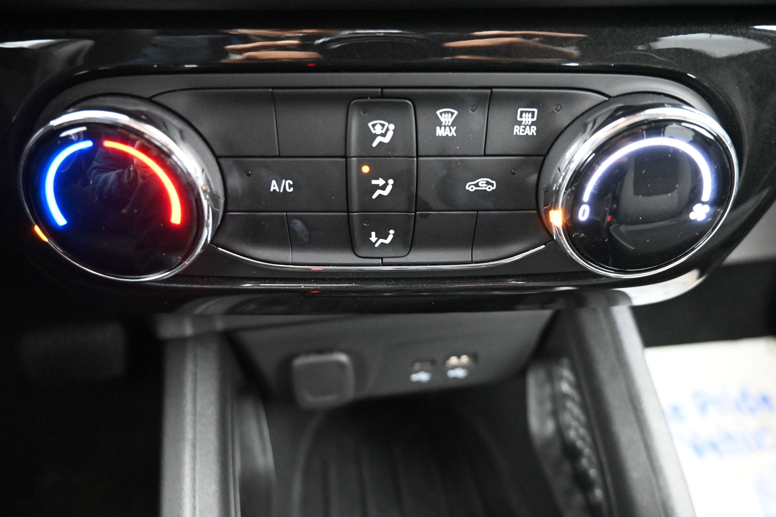 Used 2026 Chevrolet TrailBlazer LT w/ Driver Confidence Package FWD image 16