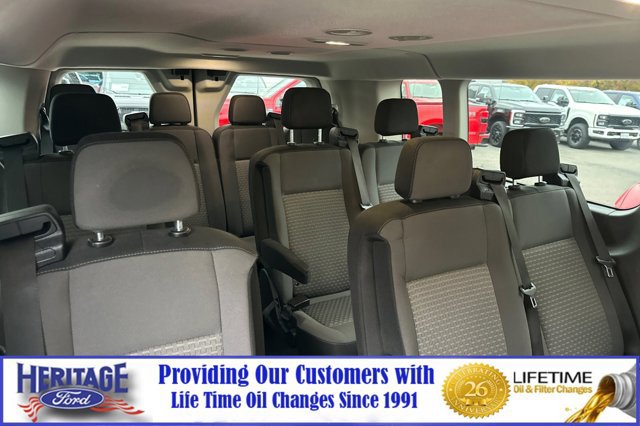 Used 2023 Ford Transit 350 XLT image 15