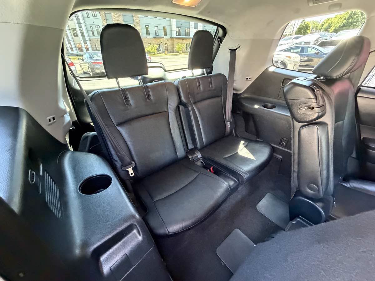 Used 2013 Toyota Highlander Limited AWD/4WD image 25