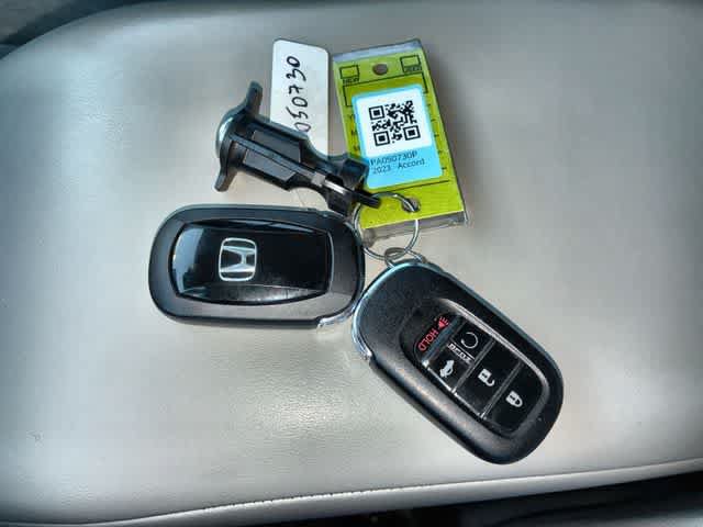 Used 2023 Honda Accord EX image 38