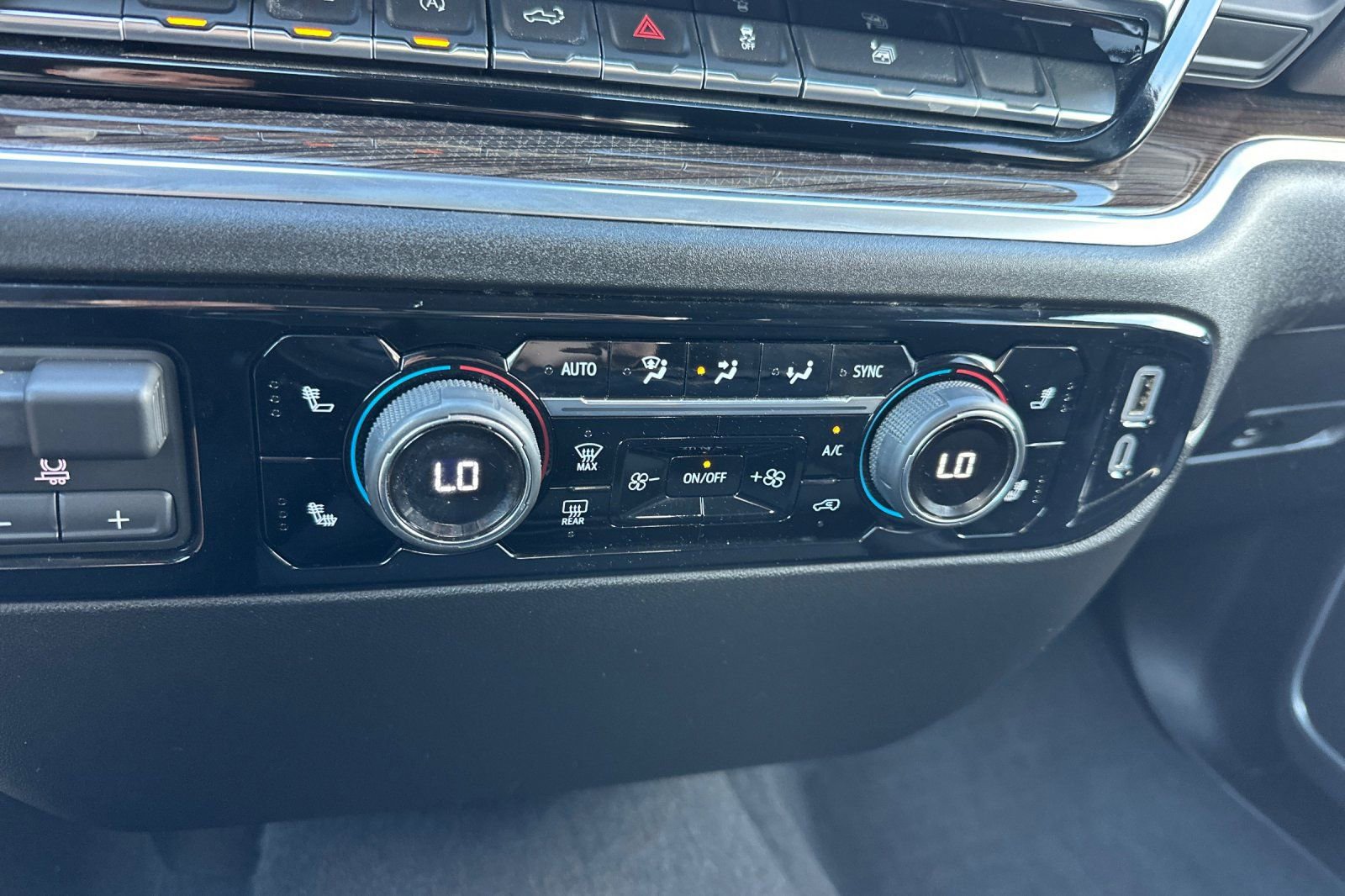 Used 2026 Chevrolet Silverado 1500 LT w/ All Star Edition Plus image 28