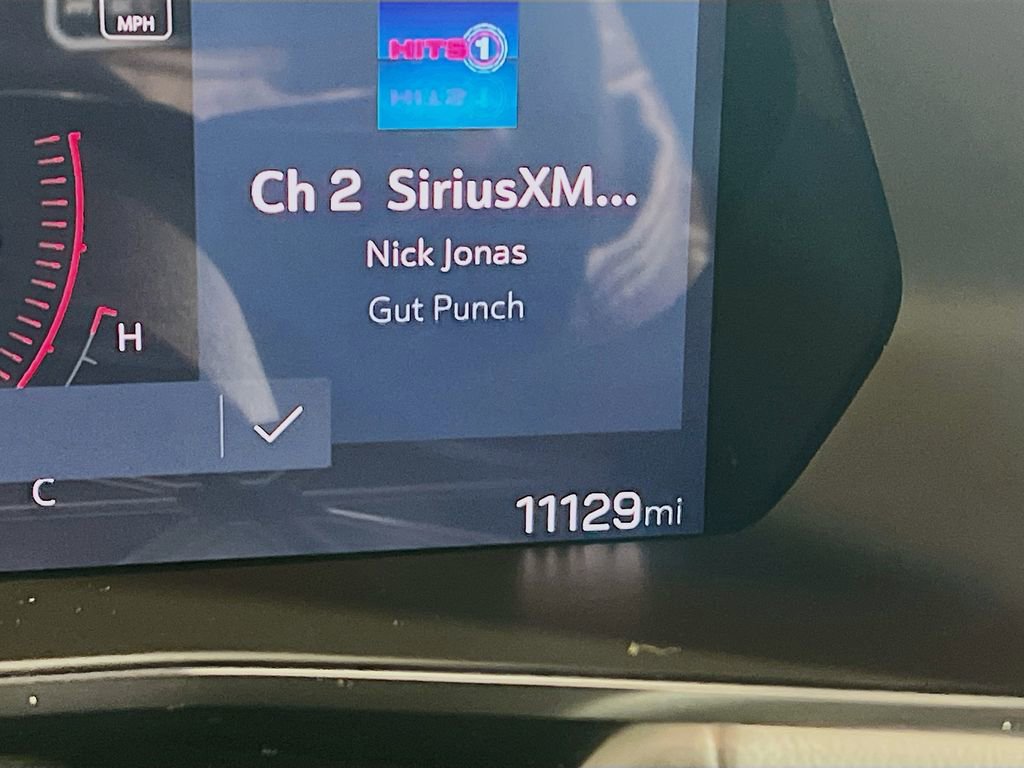 Used 2024 GMC Canyon AT4X image 11