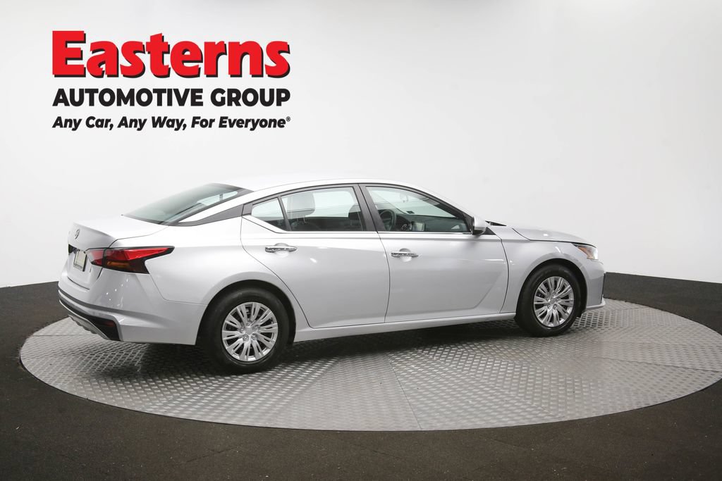 Used 2023 Nissan Altima 2.5 S FWD image 41