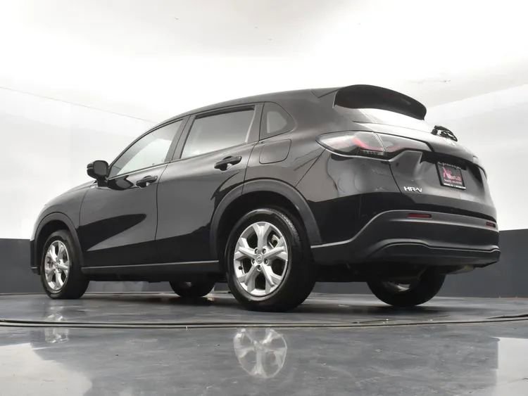 Used 2025 Honda HR-V LX image 12