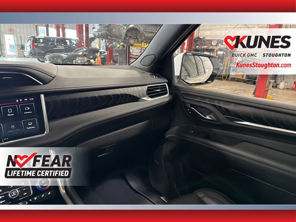 Used 2023 GMC Yukon XL Denali w/ Max Trailering Package image 42