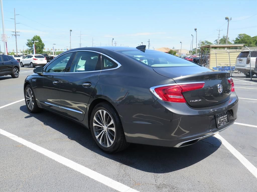 Used 2017 Buick LaCrosse Premium w/ Driver Confidence Package #2 AWD/4WD image 4