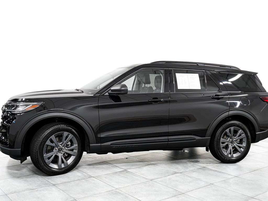 New 2026 Ford Explorer Active w/ Active Comfort Package AWD/4WD image 4