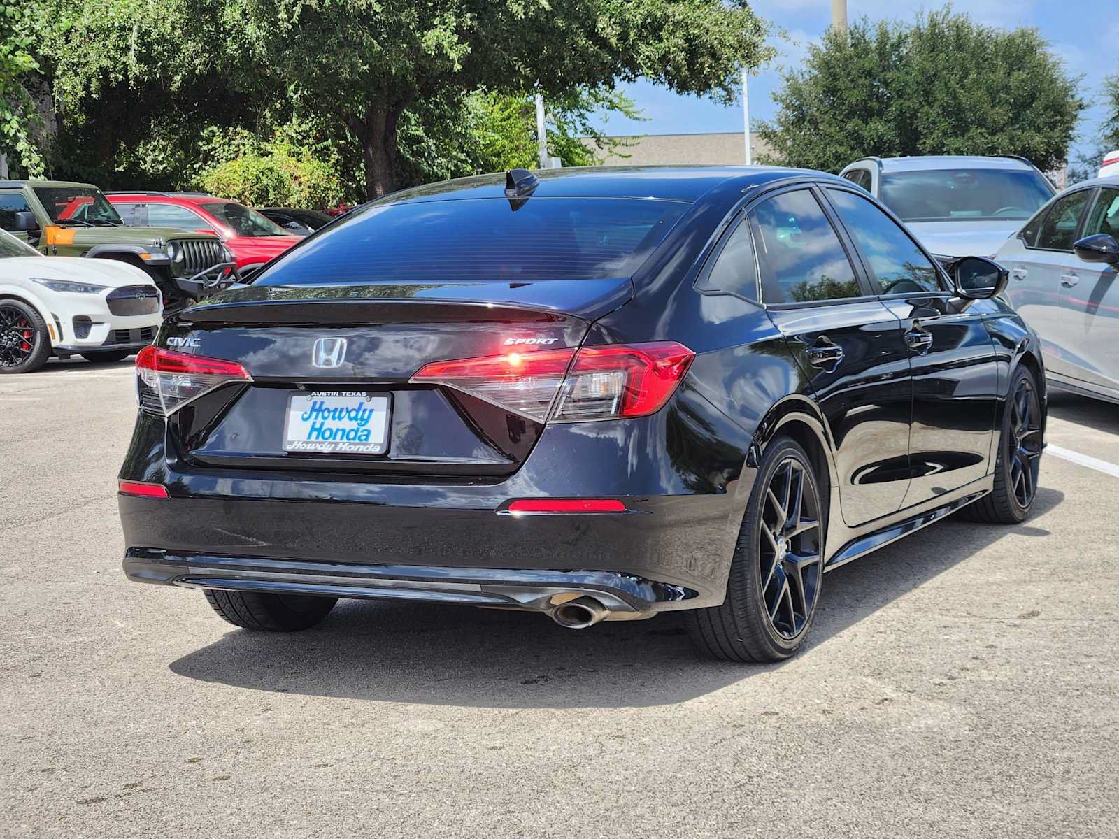 Used 2022 Honda Civic Sport image 6