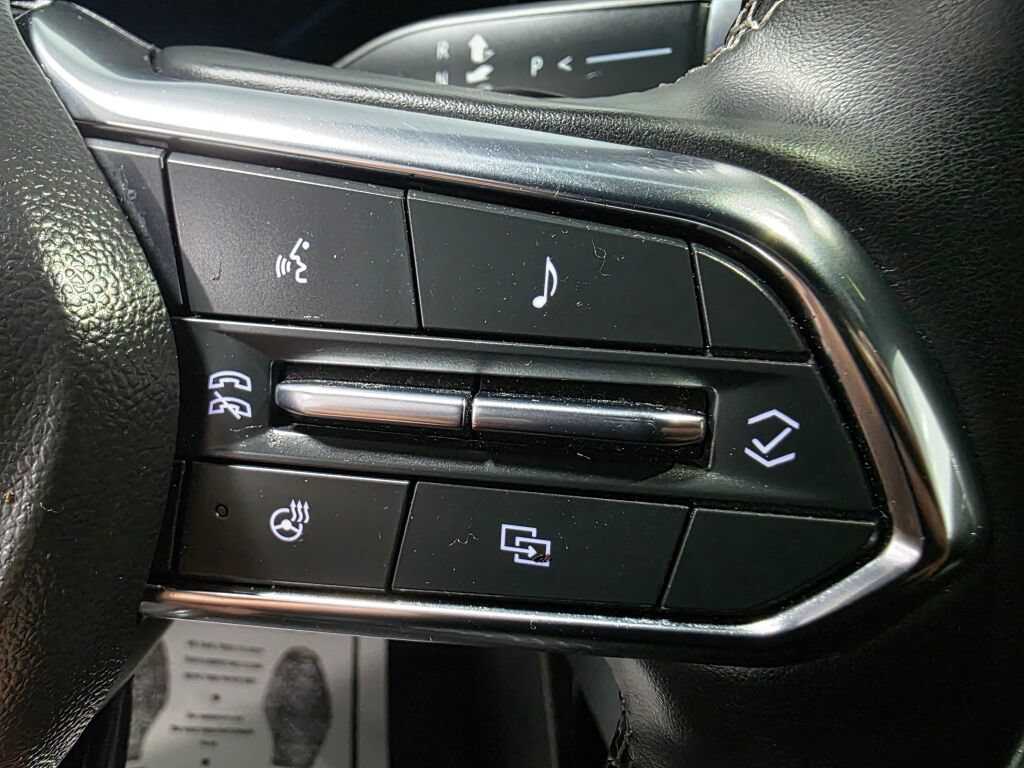 Used 2024 Chevrolet Traverse LT AWD/4WD image 18