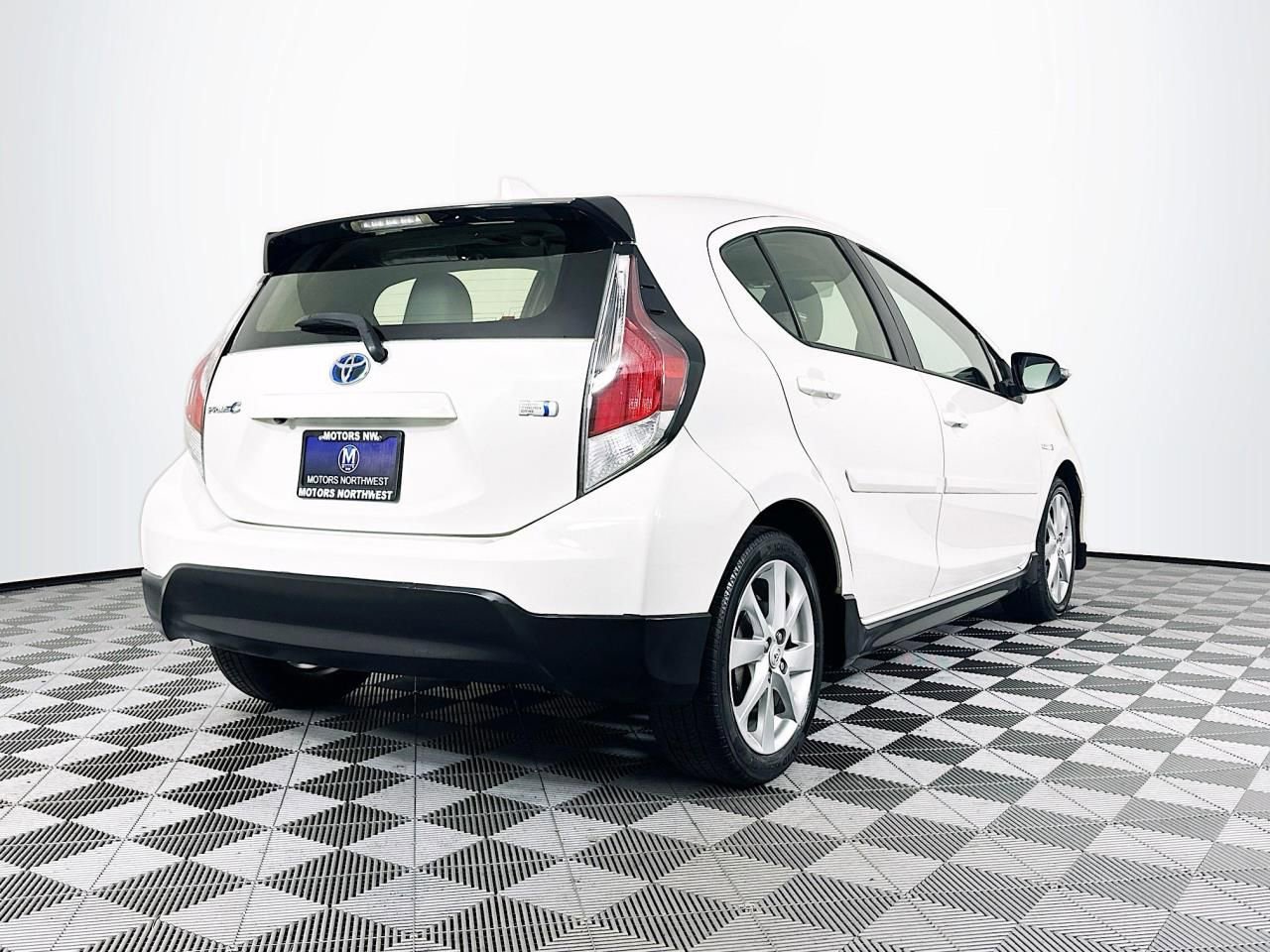 Used 2017 Toyota Prius C Four image 11