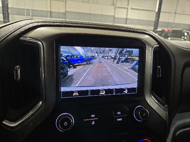 Used 2021 Chevrolet Silverado 1500 LTZ w/ Z71 Off-Road Package AWD/4WD image 15