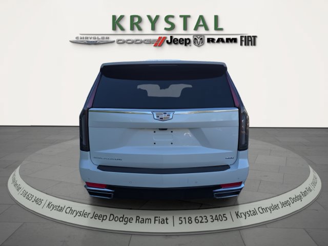 Used 2024 Cadillac Escalade Premium Luxury w/ LPO, Floor Liner Package AWD/4WD image 5