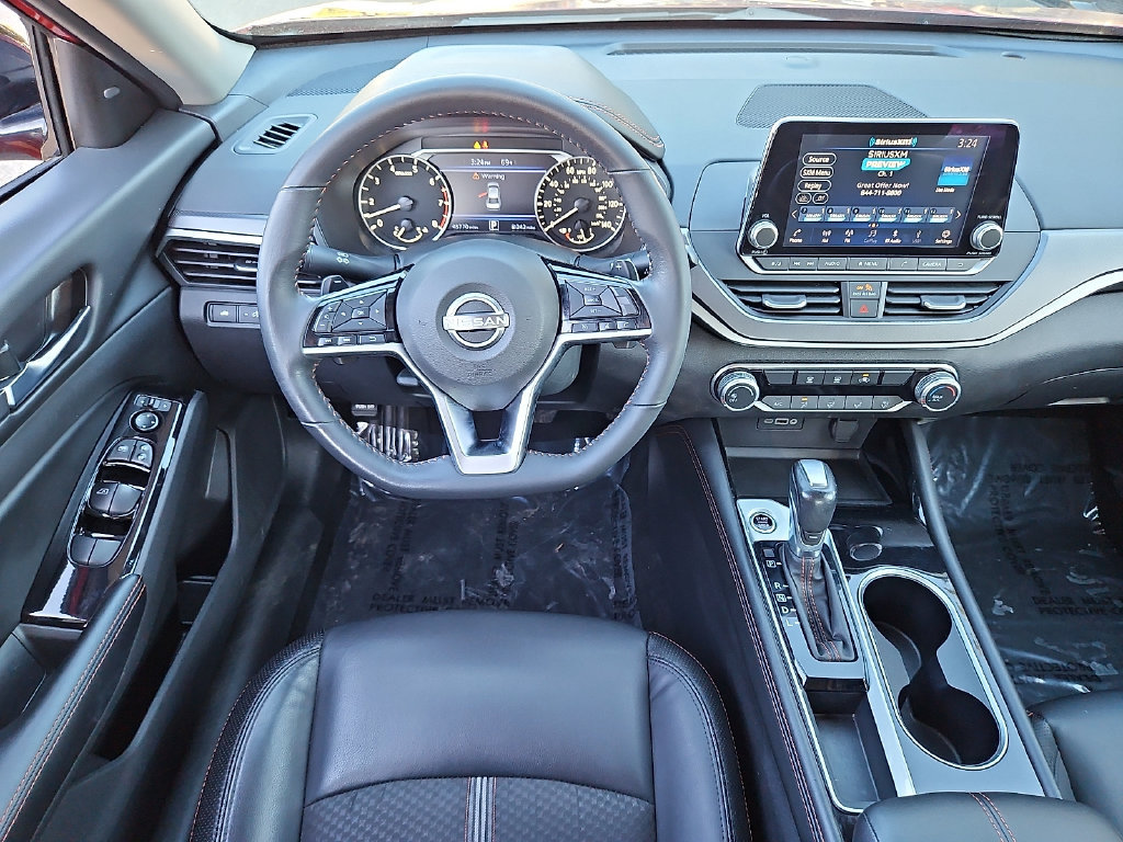 Certified 2024 Nissan Altima 2.5 SR FWD image 11
