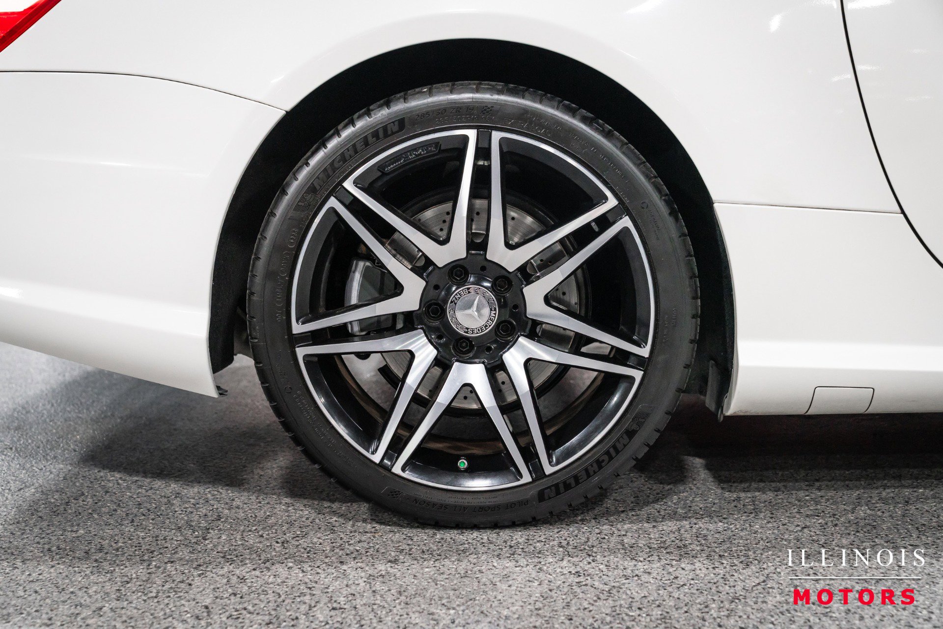 Used 2015 Mercedes-Benz SL 550 image 18