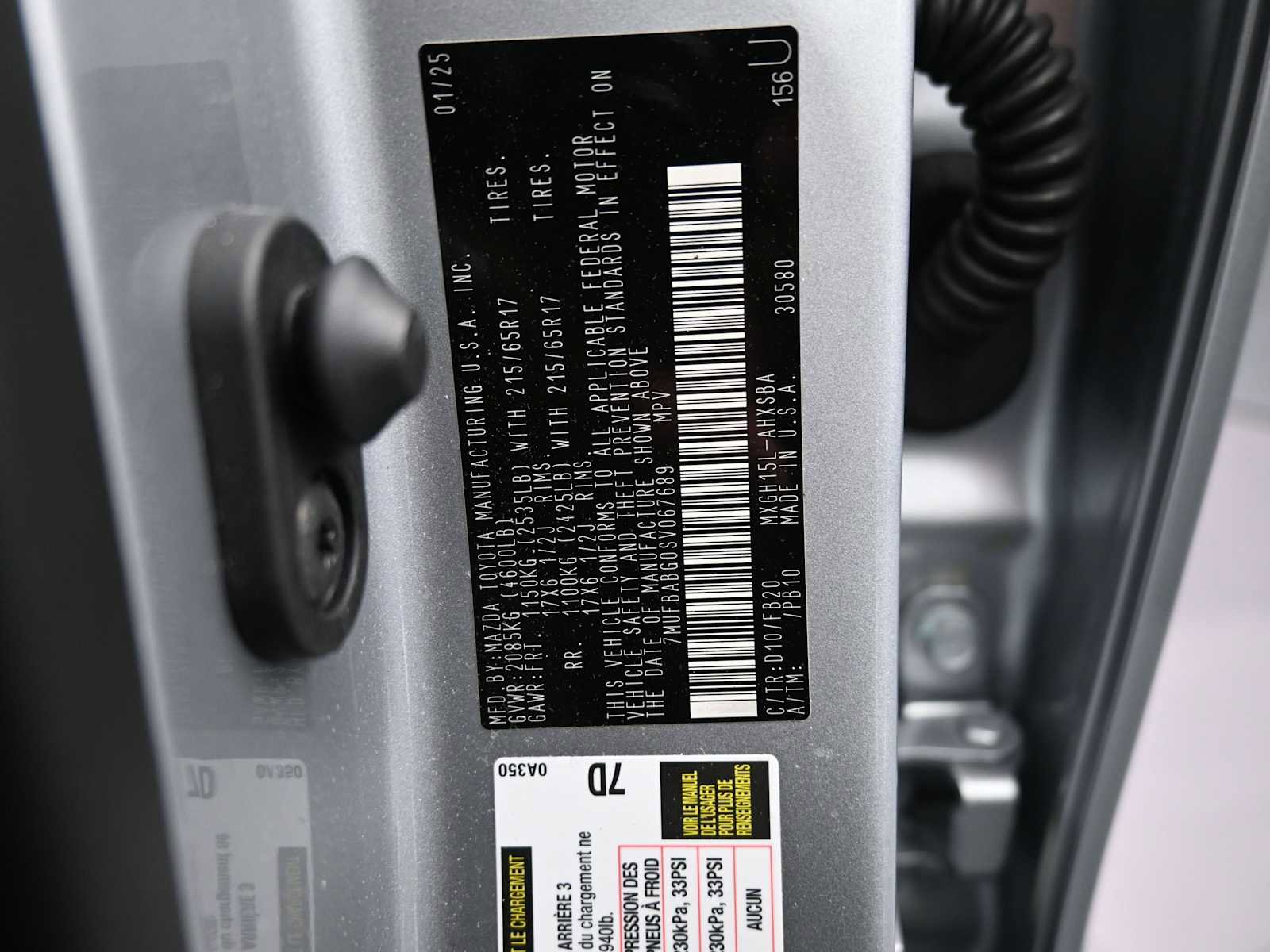 Used 2025 Toyota Corolla Cross AWD Hybrid w/ Moonroof Package image 10