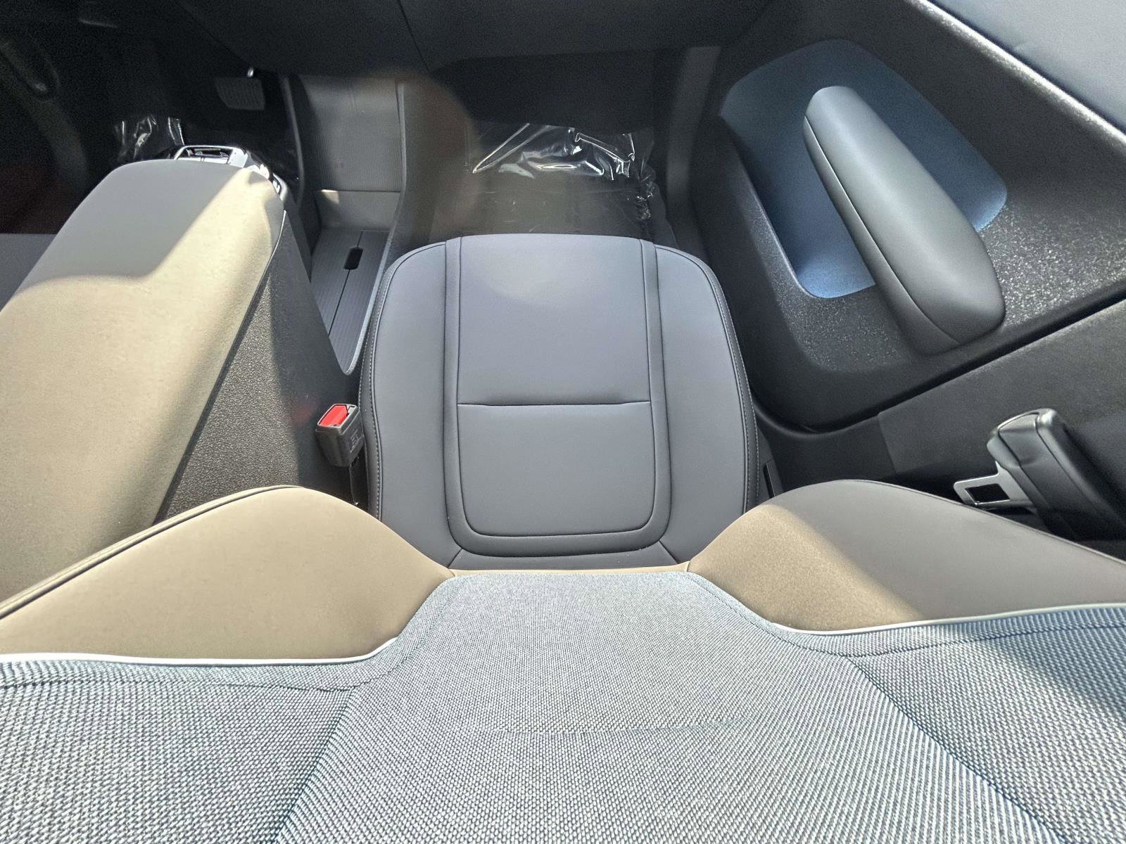 New 2026 Volvo EX30 Plus image 14