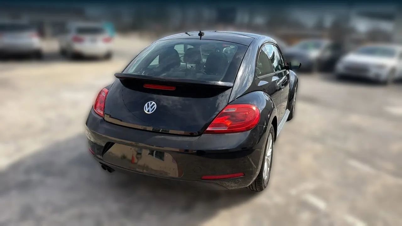 Used 2015 Volkswagen Beetle 1.8T FWD image 8